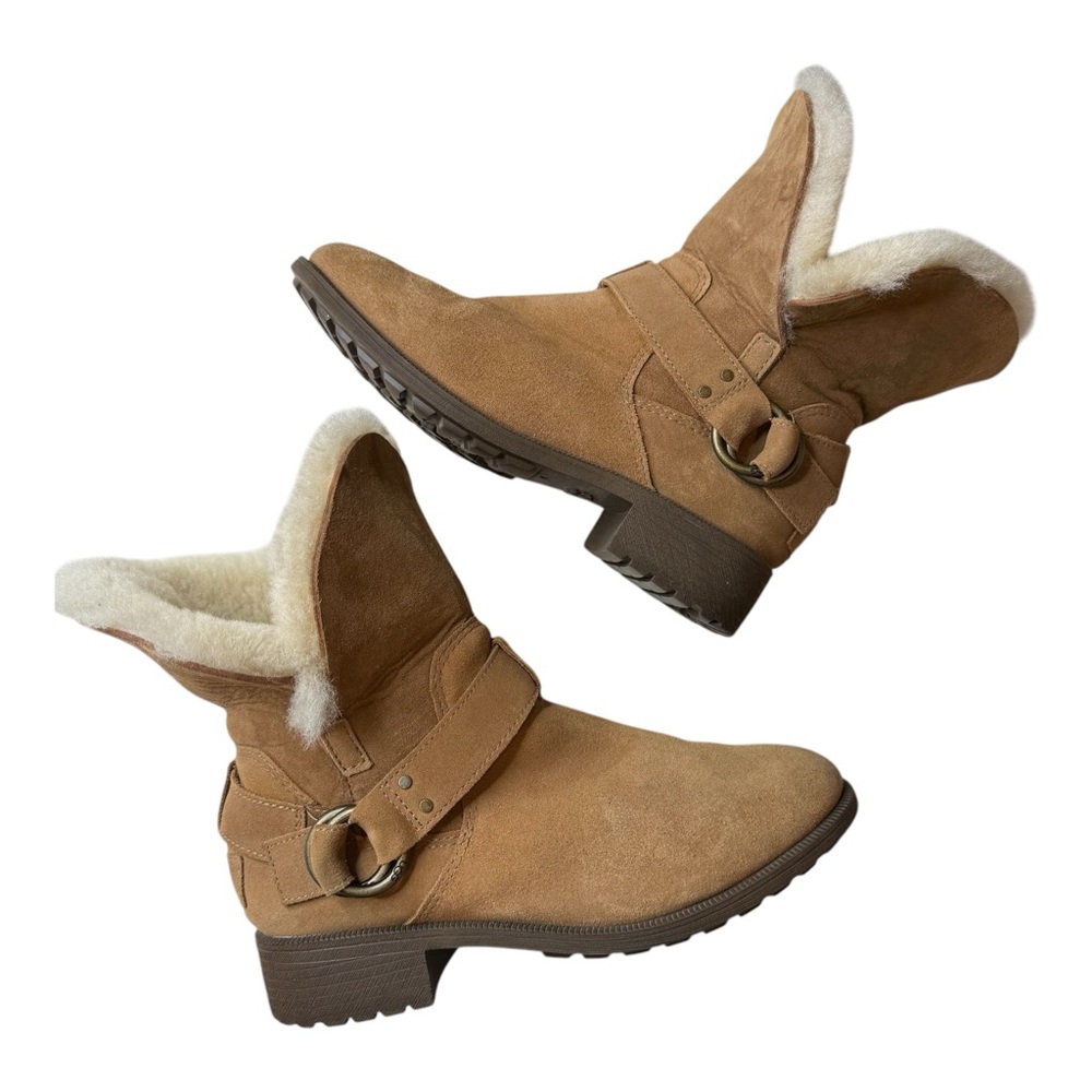 UGG Bodie Boot Bootie Buckle Suede Shearling Fur Fold Over Chestnut Tan 8